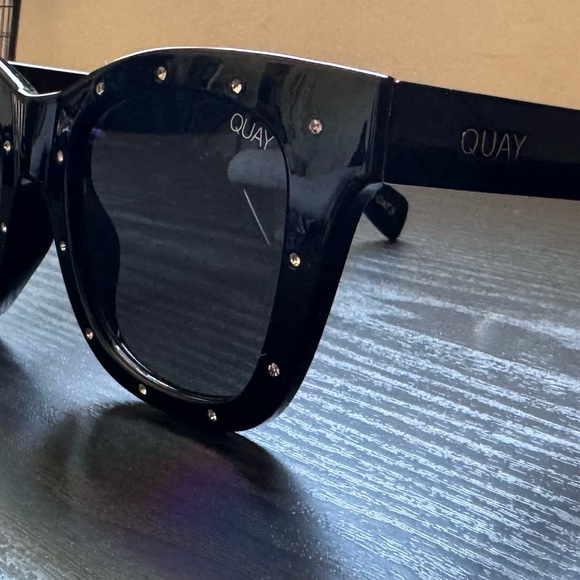 Quay AFTER HOURS RHINESTONE blk/blk •SUPER RARE• Sunglasses - Picture 10 of 16